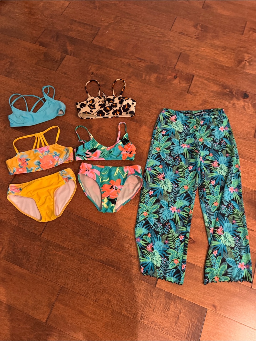 Swim bundle girls size 8